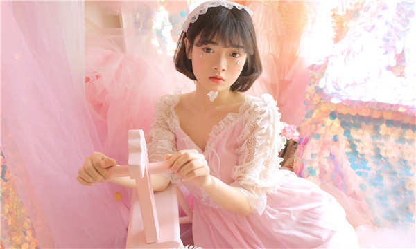 农安供卵试管代怀生子多少钱？这一直是很多不孕不育家庭关注的话题。在中国，不孕不育的发生率越来越高，根据《中国不孕不育现状调研报告》显示，育龄夫妇的不孕不育率从20年前的3%增长至现在的12.5%-18.2%，患者人数高达6000万以上。在这样的背景下，许多家庭通过供卵试管来实现自己的生育梦想。那么，供卵试管代怀生子的费用到底是多少呢？